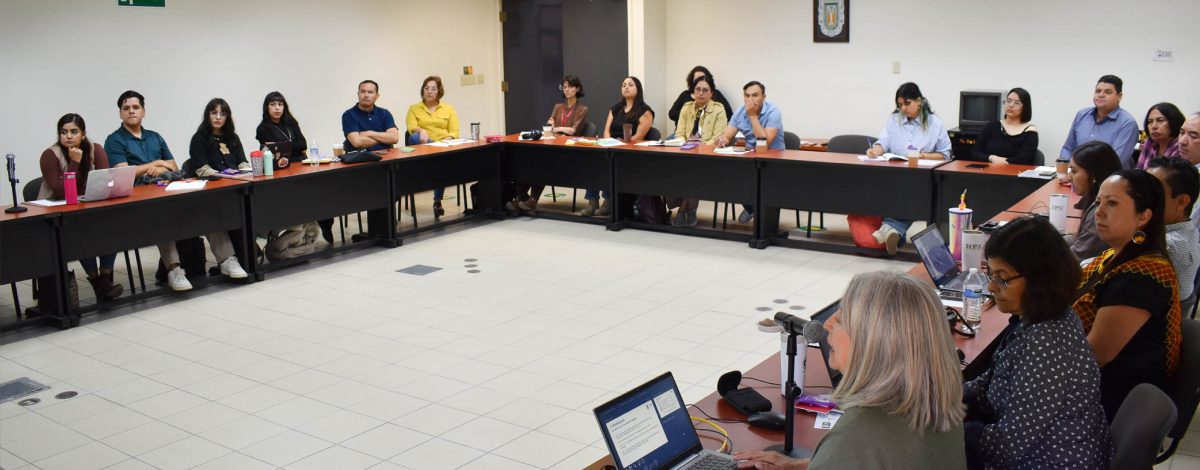 Logo de la noticia Realizan en el IIDE seminario sobre la jornada escolar ampliada